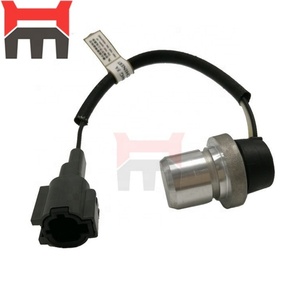 อะไหล่รถขุดไฟฟ้า 4BG1 สวิตช์แรงดันน้ำมันเครื่องยนต์ 8-98201472-0 - Product Image 3