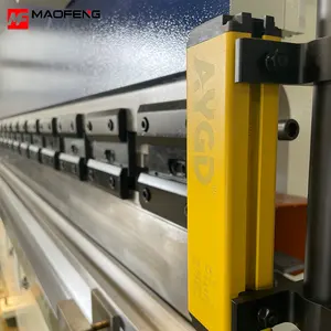 MAOFENG 125 टी 3200 mm सीएनसी शीट धातु झुकने मशीनों और बिक्री के लिए प्रेस ब्रेक प्रक्रिया करने के लिए धातु शीट