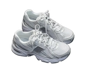 Nuevas <span class=keywords><strong>Zapatillas</strong></span> Deportivas Ligeras y Elegantes Cloud Sneakers 530 para Caminar, Estilo Chunky, Personalizadas al por Mayor para <span class=keywords><strong>Hombre</strong></span> y Mujer 2026 - Product Image 2