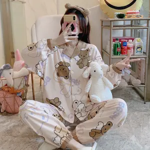 Koreanisches Wohn kleid Braunbär Milch Baumwolle Knopf doppelt lange Fee Pyjama Set