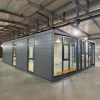 Solution Urbaine de Gym Mobile et de Café en Conteneur : Utilisation de Conteneurs de 40 Pieds Modifiés