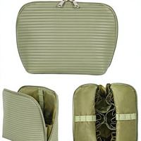 Trousse de Maquillage de Voyage pour Femmes, Sac Cosmétique Imperméable Autoportant avec Supports pour Pinceaux, Conception Pliable pour Soins de la Peau