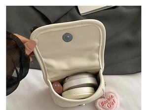 Sac à bandoulière matelassé élégant pour femme avec motif craquelé original, sac à main à bandoulière unique avec doublure en polyester - Product Image 2