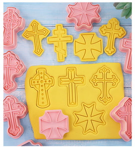 Juego de regalo de comunión de Cruz de azafrán, molde cortador de <span class=keywords><strong>galletas</strong></span> de plástico y sello <span class=keywords><strong>para</strong></span> regalo de punto de cruz hecho a mano - Product Image 4
