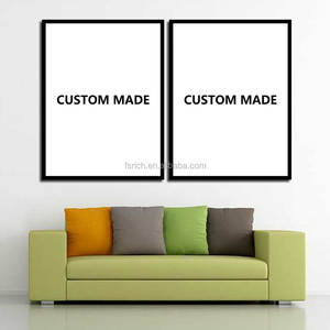 Arte Mural Moderno y Minimalista para la Sala de Estar, Fondo para el Sofá - Pintura de Pie "Victoria en Vista", que Irradia Elegancia - Product Image 6