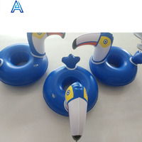Jouet gonflable en PVC personnalisé OEM, design 3D de toucan, flotteur de piscine, porte-bouteille et plateau à cola.