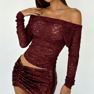 Haut asymétrique femme en dentelle transparente, coupe ajustée, manches longues, style rétro, sexy, pour un look tendance, comme une sous-vêtement. - Product Image 6