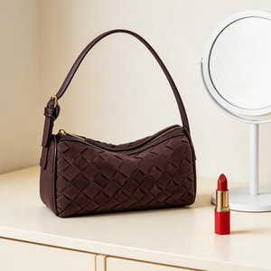 Bolsos de Mujer de Lujo Ligero, Marca de Moda, Sensación de Alta Gama, Cierre de Cremallera, Impermeables, Portátiles, de Hombro Único, de Cuero Genuino - Product Image 4
