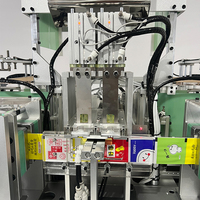 Machine d'emballage et de pliage multifonctionnelle de haute qualité pour gants jetables en PE/PET avec scellage sur quatre côtés