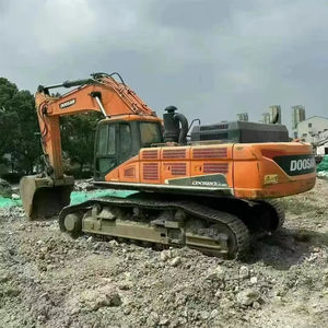 Excavatrice Doosan DX520 d'occasion à prix avantageux, excellente pour la construction, modèles Doosan DX520LC-9C à vendre - Product Image 1