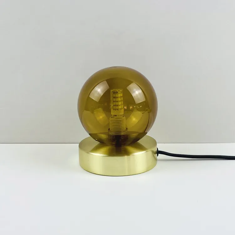 גבוה זכוכית הגלובוס זהב קטן מנורת שולחן קטנה אוירה בית קפה ליד מנורות שולחן עם חומר גבוה