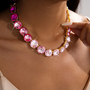 Collier à pampilles en strass rond dégradé pour femmes, bijoux élégants avec incrustation de diamants brillants, idéal pour mariage et soirée - Product Image 4