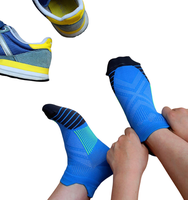 Chaussettes de sport d'extérieur, chaussettes de course, chaussettes antidérapantes et amortissantes pour l'automne et l'hiver, chaussettes courtes décontractées pour hommes et femmes