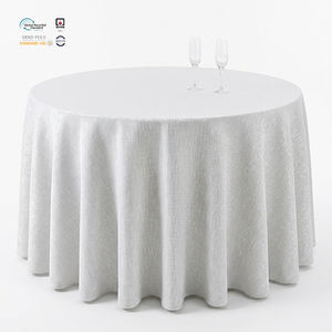 Nappe ronde en polyester jacquard motif floral ivoire de 120 pouces, personnalisable et résistante aux taches, pour la décoration d'événements - Product Image 1