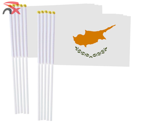 Impresión personalizada LOGOTIPO País 14*21cm Pequeña bandera nacional de Chipre ondeando a mano con poste de plástico - Product Image 1
