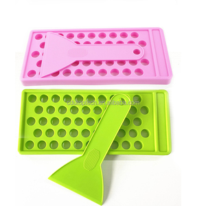 Moule de remplissage de baume à lèvres personnalisé en stock plateau de remplissage de baume à lèvres facile et spatule <span class=keywords><strong>kit</strong></span> d'artisanat de baume à lèvres pour 50 pièces - Product Image 3