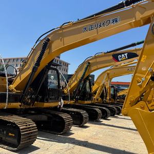 Chargeuse sur chenilles hydraulique d'occasion Cat323D2L 23 tonnes, Cat320, grande machine lourde de carrière, marque japonaise réputée - Product Image 6