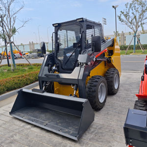 चीन का नया मॉडल बहुक्रियाशील s55 स्किड स्टीड लोडर डीजल ईपा इंजन 2 साल का कारखाना - Product Image 1