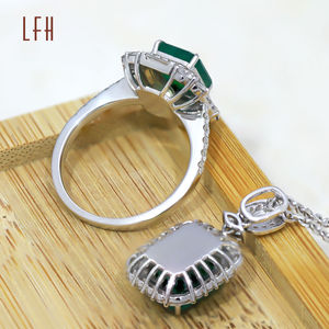 Bagues de mariage personnalisées romantiques en or 18 carats Au750 10K 14K 18K Or massif véritable avec émeraude naturelle Or véritable 18 carats - Product Image 3