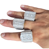 Nouveautés : Bague Homme Entièrement Pavée de Moissanite VVS en Argent Sterling 925, Bague Croix Hip Hop Statement pour Homme, Idéale pour les Fêtes