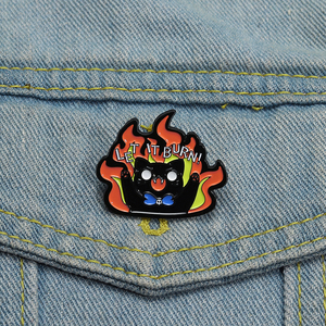 Kawaii Let It Burn <span class=keywords><strong>Cat</strong></span> esmalte pines Angry Fire <span class=keywords><strong>Cat</strong></span> broche solapa insignia Halloween regalo joyería al por mayor - Product Image 1