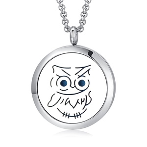 Wholesale Custom Stainless Steel Classic Aromatherapy <b>Essential</b> <b>Oil</b> <b>Diffuser</b> Necklace Pendant for Anniversary - Product Image 3