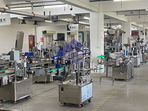 Máquina Automática de Alta Velocidad para Llenado de Botellas de Líquido para Productos Alimenticios y Cosméticos - Product Image 3