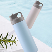 Bouteille d'eau isotherme classique en acier inoxydable Olerd 530 ml avec poignée, tasse de voyage moderne pour cadeaux d'affaires
