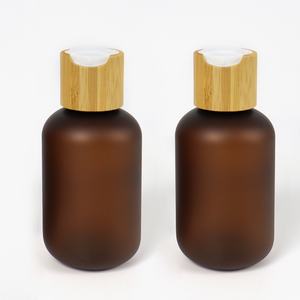 Bouteille en plastique PET ronde de 300 ml et 500 ml de haute qualité avec emballage en bambou pour shampoing et après-shampoing - Product Image 6