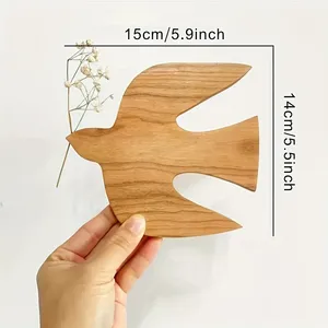 1pc Simple bois oiseau artisanat Homing <span class=keywords><strong>décoration</strong></span> <span class=keywords><strong>murale</strong></span> hirondelle <span class=keywords><strong>japonaise</strong></span> bloc de bois pendentif créatif <span class=keywords><strong>décoration</strong></span> de chambre d'enfant - Product Image 5