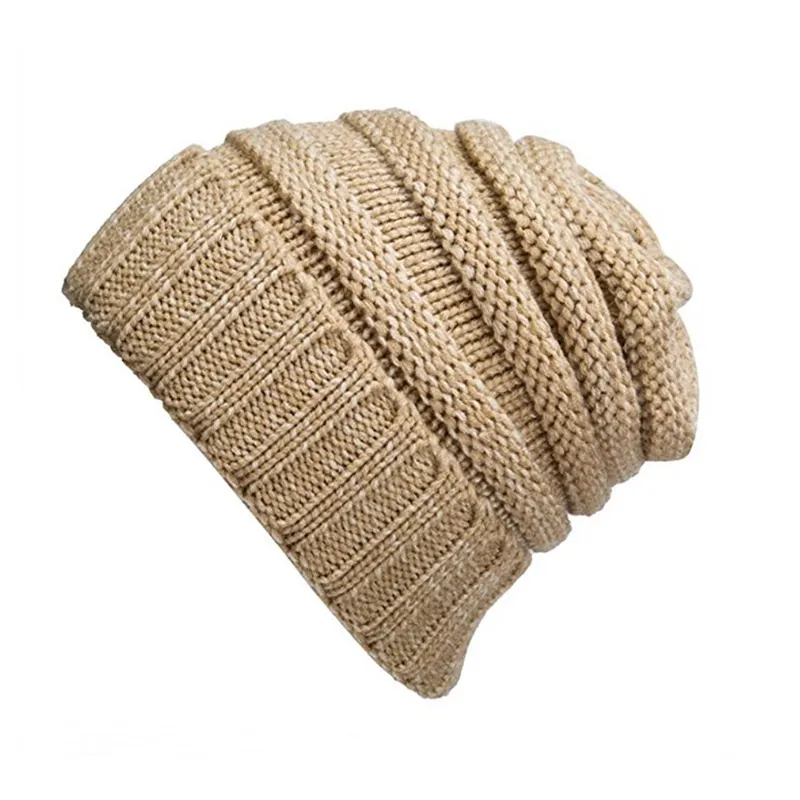 Nouvelle arrivée mode soie doublé hiver tricoté chapeaux bonnets unisexe hiver chaud chapeau casquette avec Satin doublé avec Logo personnalisé