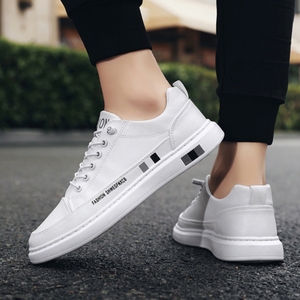 New Breathable Small <b>White</b> Shoes Versatile Thick Sole Sports Shoes for Male Students Casual Low Top Thick Sole Board Shoes - Product Image 3