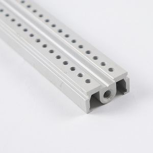 Profilé en aluminium sur mesure, <span class=keywords><strong>antirouille</strong></span>, poutre en M, composants électroniques, surface lisse et plane, poutre transversale avant, châssis - Product Image 1