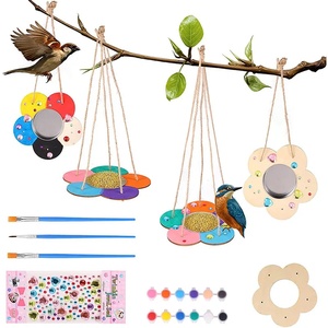 Wholesale Type Arts and Crafts Kit DIY Painting Kit Learning Outdoor Activities Crafts Bird Feeders