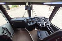 Autocar à deux étages de luxe longue distance grande capacité 64-75 places à vendre à bon prix