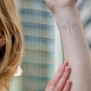 Tatuaje Temporal Minimalista de Labios y <span class=keywords><strong>Flores</strong></span>, sin Agua, a Base de Hierbas, Semipermanente, de 1 Semana, Adhesivo de Tatuaje Temporal, Regalo de Moda - Product Image 3