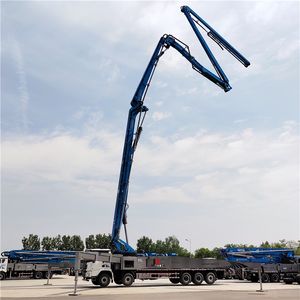 Véhicules de chantier en haute altitude JH70-XR, 70 m, grande machinerie de transport de ciment de chantier, camion pompe à béton - Product Image 1