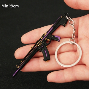 Fábrica al por mayor Mini tamaño miniatura Metal <span class=keywords><strong>Valorant</strong></span> pistola cuchillo espada llavero personalizado juego juguete - Product Image 2