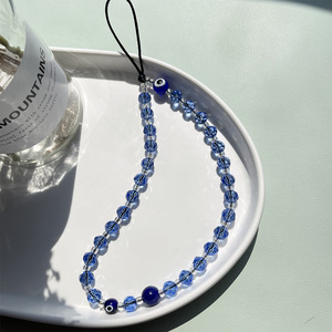 Vente chaude mauvais œil vacances Style chaîne de téléphone portable Portable bracelet en cristal bleu pour <span class=keywords><strong>iPhone</strong></span> 15 Pro <span class=keywords><strong>coque</strong></span> de téléphone avec chaîne - Product Image 6