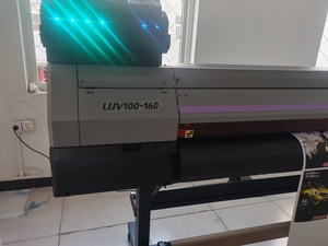 <span class=keywords><strong>Mimaki</strong></span> UJV100-160 Roll-Để-Cuộn Máy In <span class=keywords><strong>UV</strong></span> Sử Dụng LUS-210 Mực - Product Image 2