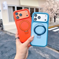 Coque de téléphone hybride durable avec béquille magnétique pour protéger les téléphones mobiles, compatible avec iPhone 16 Pro Max 17 Pro