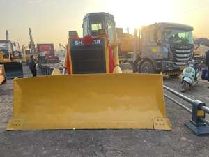 Bulldozer Usado Shantui SD16, SD22, 95% Nuevo, Motor Cummins Komatsu, Bomba, Capacidad de Limpieza de 4.5m - Product Image 2