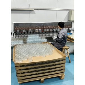 <span class=keywords><strong>Four</strong></span> à tunnel de peinture par pulvérisation à rotation de <span class=keywords><strong>broche</strong></span> entièrement automatique pour contenants en verre, ligne de revêtement automatique pour bouteilles en verre - Product Image 2