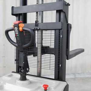 Prix usine nouvel empileur électrique 1.5 tonnes 2 tonnes Portable Agent de <span class=keywords><strong>recrutement</strong></span> chariot élévateur haute qualité batterie chariot élévateur élevé 1.6m - Product Image 4