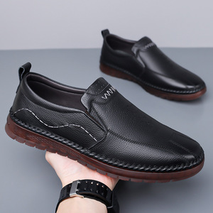 รองเท้าโลฟเฟอร์หนังผู้ชาย หนังวัวชั้นบนสุด สวมแบบสลิปออน พื้นยาง รองเท้าลำลอง สี่ฤดู สำหรับผู้ใหญ่ สีน้ำตาล - Product Image 2