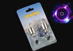Luz Decorativa LED para Válvulas de Neumáticos de Coche y Motocicleta, Funciona con Batería - Product Image 5