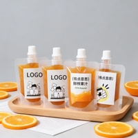 Voedselveilige, op maat gemaakte, transparante staande pouches met tuit, 250ml 500ml, plastic knijpzakken voor sap en melk, gravure print