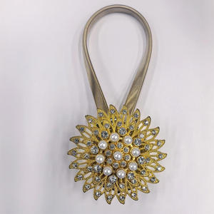 Attaches de rideaux magnétiques au design moderne, longueur et forme personnalisées, accessoires de <span class=keywords><strong>support</strong></span> de rideaux en métal écologiques <span class=keywords><strong>pour</strong></span> le salon - Product Image 3