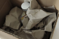 Rouleau de papier ondulé de protection pour emballage logistique, fabriqué en Italie, en pâte recyclée écologique à fibres courtes
