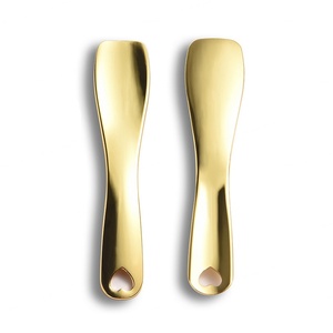 Cuillère à crème pour les yeux et le visage en métal trois couleurs avec logo personnalisé, prix d'usine en gros - Product Image 3